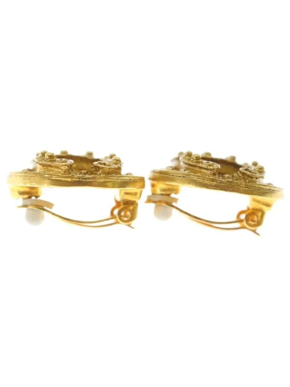 Chanel CC Logo Round Earrings Gold